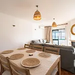 Top-floor 2br Terrace Apartment Matosinhos (Porto)