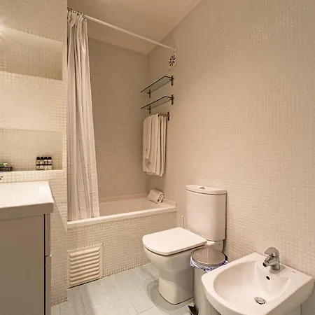 Apartment Top-floor 2br Terrace *