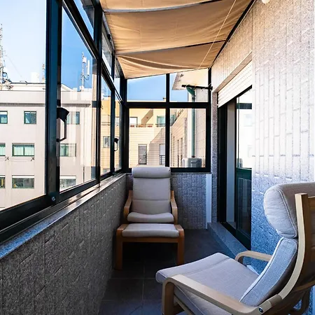 Top-floor 2br Terrace